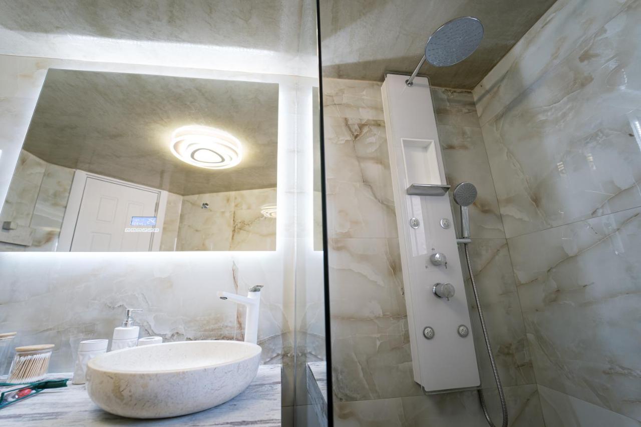 Aura Celestia Apartment Kavala Exterior photo